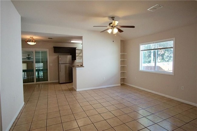 Building Photo - 4814 Walden Cir