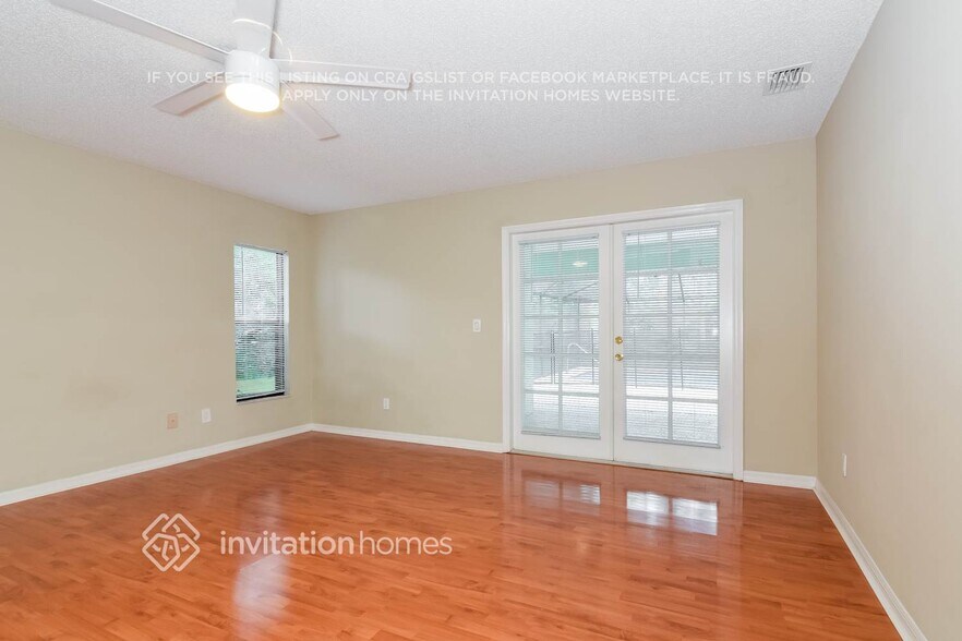 Building Photo - 14817 Farnham Way