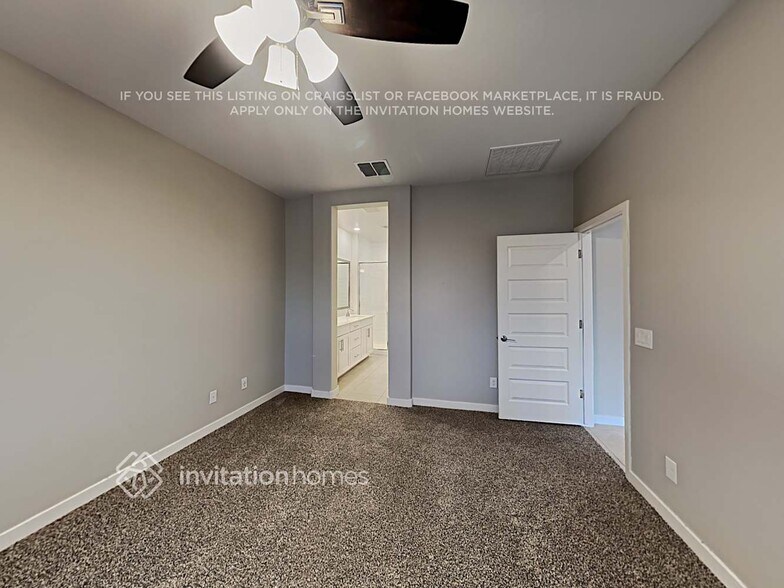 Building Photo - 19880 W Monterosa St