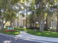 Building Photo - Beautiful remodeled 1 Bed one Bath in  Nor...
