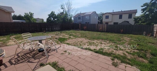 Building Photo - 3241 Viero Dr