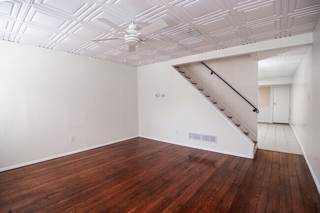 Building Photo - 455 Fairmount Ave