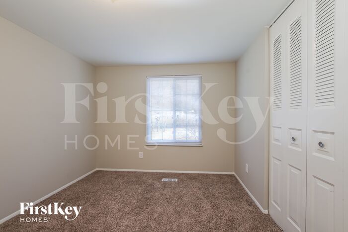 Building Photo - 7333 Brigmore Dr
