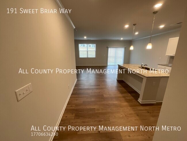 Building Photo - 191 Sweet Briar