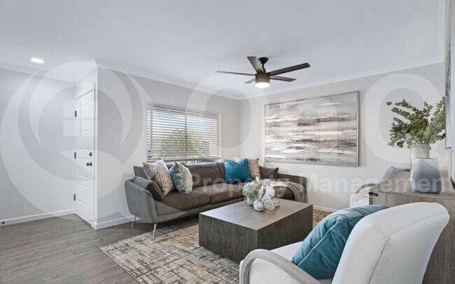 Building Photo - 520 N Stapley Dr