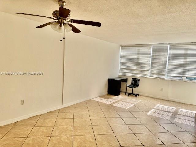 Building Photo - 1301 NE Miami Gardens Dr