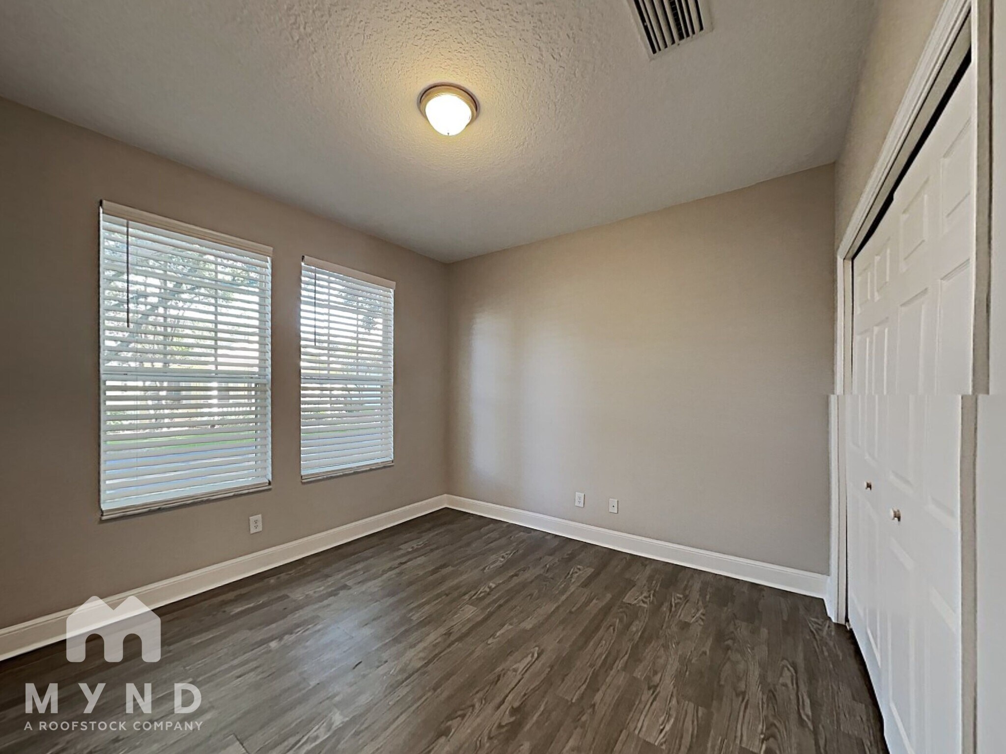 Building Photo - 6409 Ashville Dr