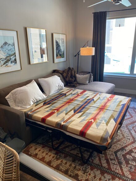 Building Photo - 1638 Quitman St