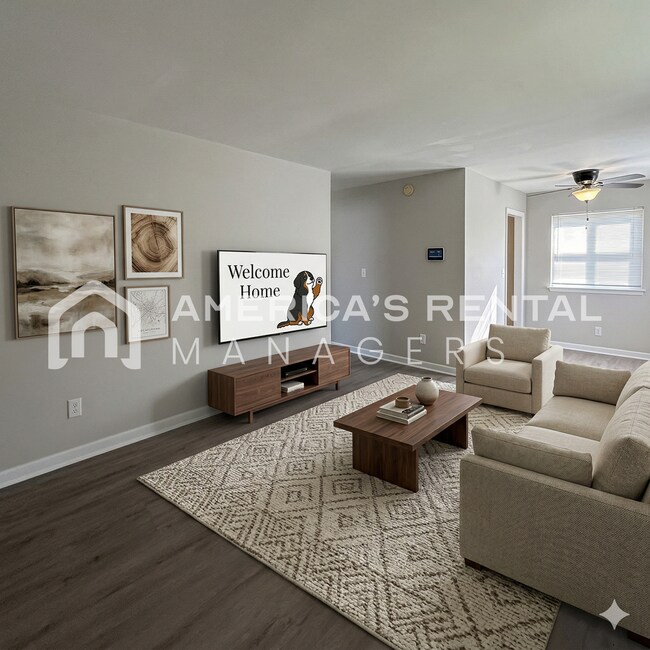 Building Photo - Updated Home for Rent in Birmingham, AL - Just minutes from Oxmoor Road!