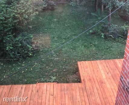 Building Photo - 2 br, 1 bath Townhome - 735 Hamlet St