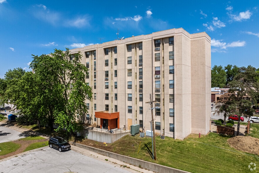 Building Photo - Riverview Apartments
