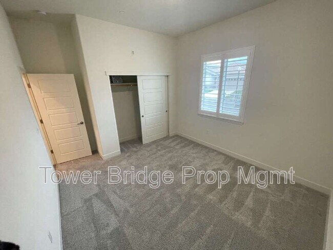 Building Photo - 5603 Drifton Way