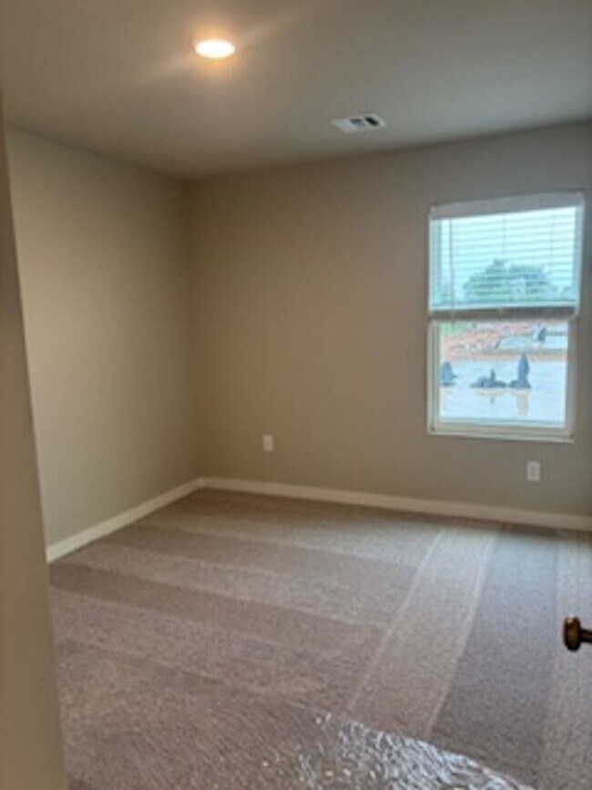 Building Photo - First Month Free!