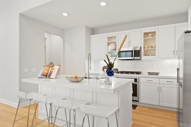 Building Photo - 12639 Elizabeth Wy