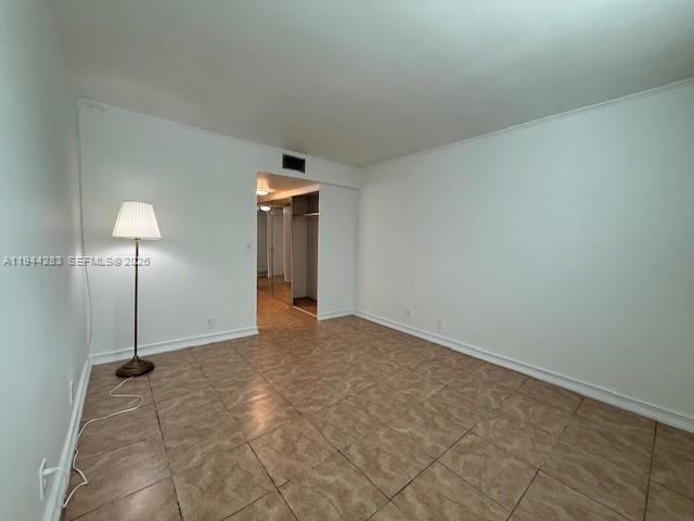 Building Photo - 9431 Live Oak Pl