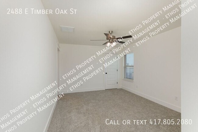 Building Photo - 2488 E Timber Oak St