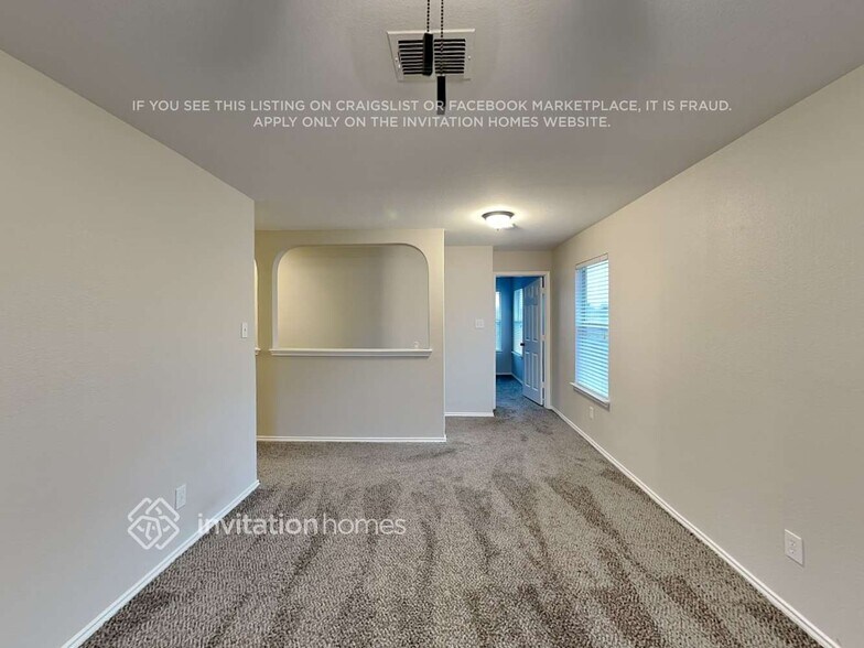 Building Photo - 9010 Clearwood Pth