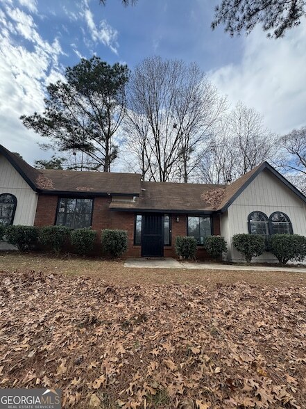 Building Photo - 3821 River Rd