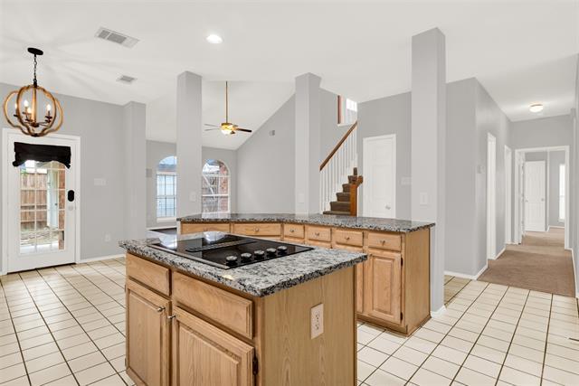 Building Photo - 803 Holly Cir