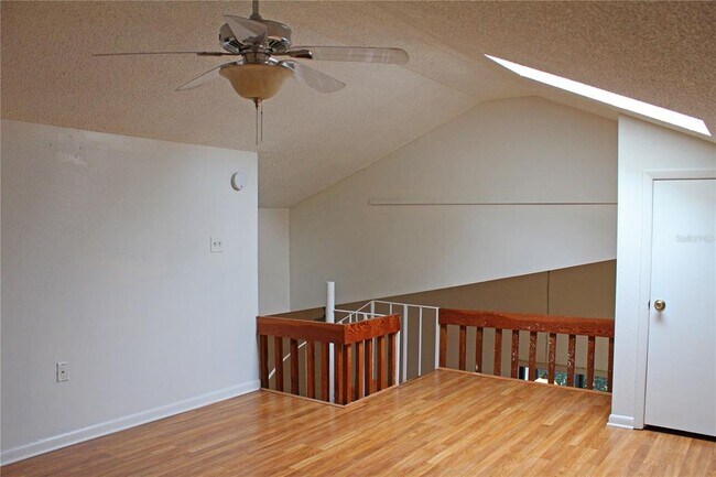 Building Photo - 252 Granite Dr