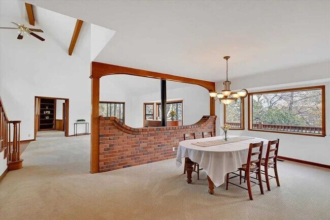 Building Photo - Large 4-bedroom Remodeled home in Lake Wildwood, Penn Valley, CA 95946