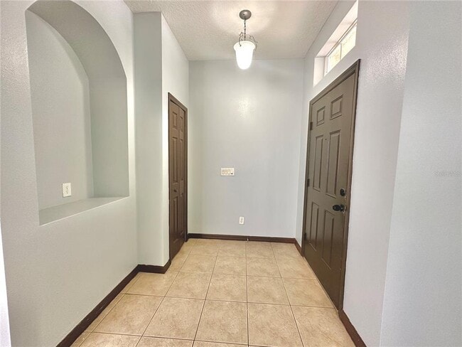 Building Photo - 5032 Adair Oak Dr