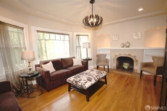 Building Photo - 3627 Scott St