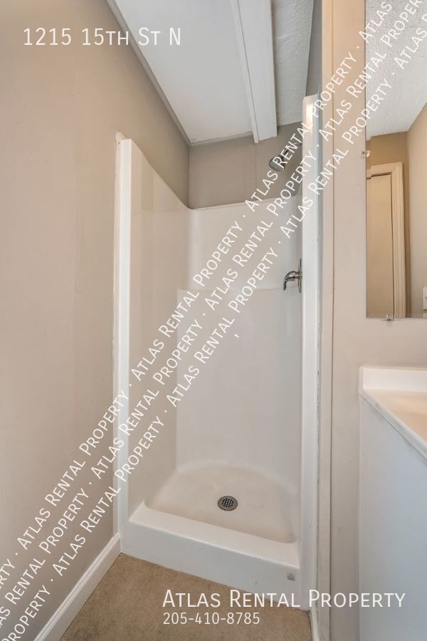 Building Photo - 1215 15th St N