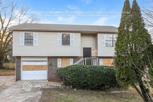 Building Photo - 2700 Rockdale Dr