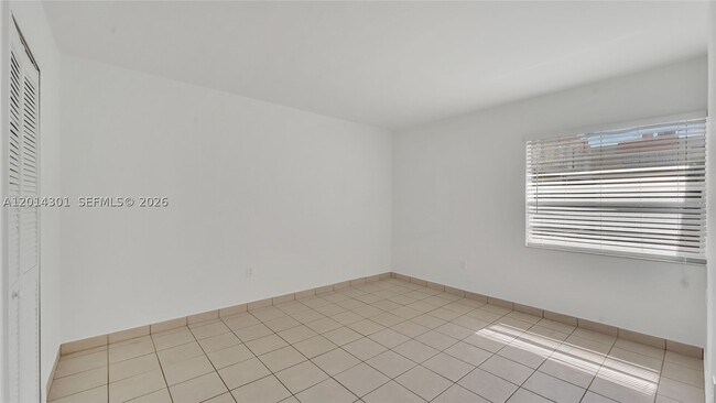 Building Photo - 9390 W Flagler St