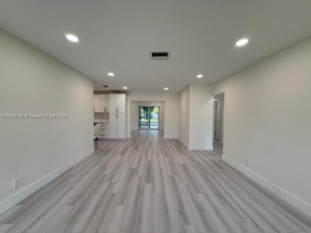 Building Photo - 7003 NW 99th Ave