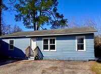 Building Photo - 921 N Pierce St