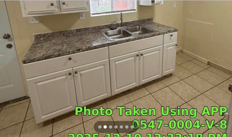 Building Photo - 508 28th St