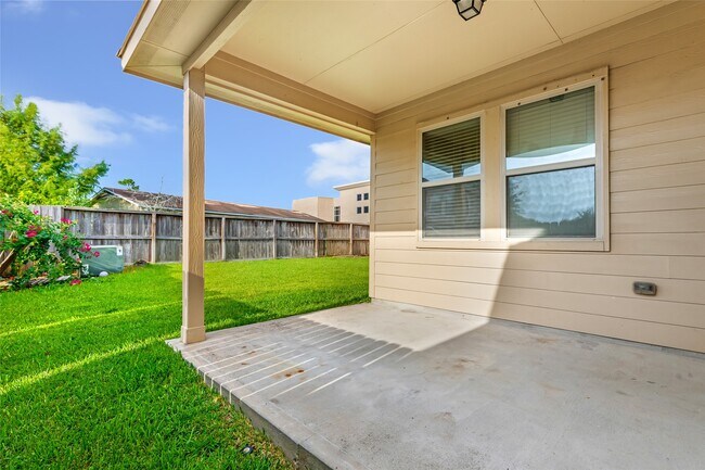 Building Photo - 12911 Madison Boulder Ln