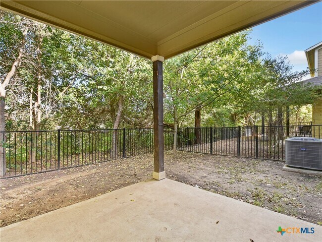 Building Photo - 516 E Slaughter Ln
