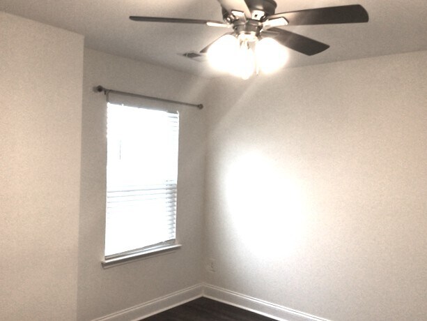 Building Photo - 104 Stagecoach Ln