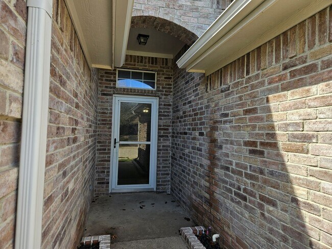 Building Photo - Newly Renovated Single Family Home | 3 BR/2BA | with Radiant barrier insulation!