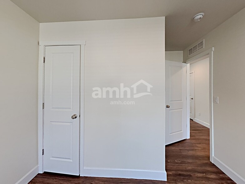 Building Photo - 4222 177th St E