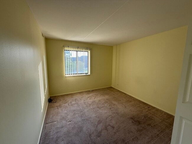 Building Photo - 1460 Fairlane Dr