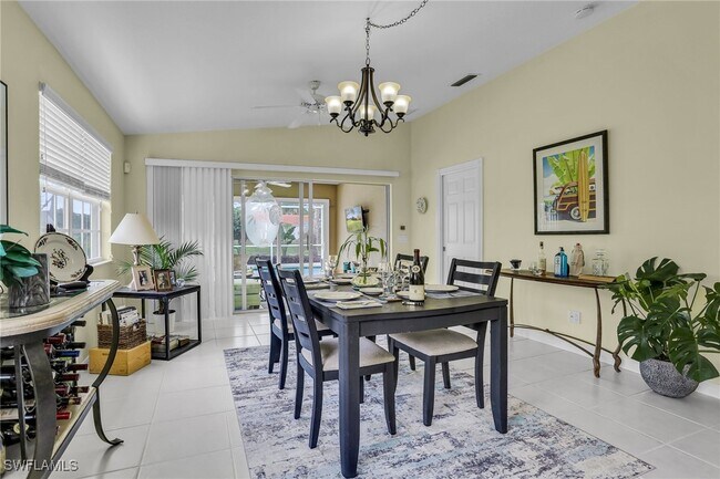 Building Photo - 14670 Ferrara Ct