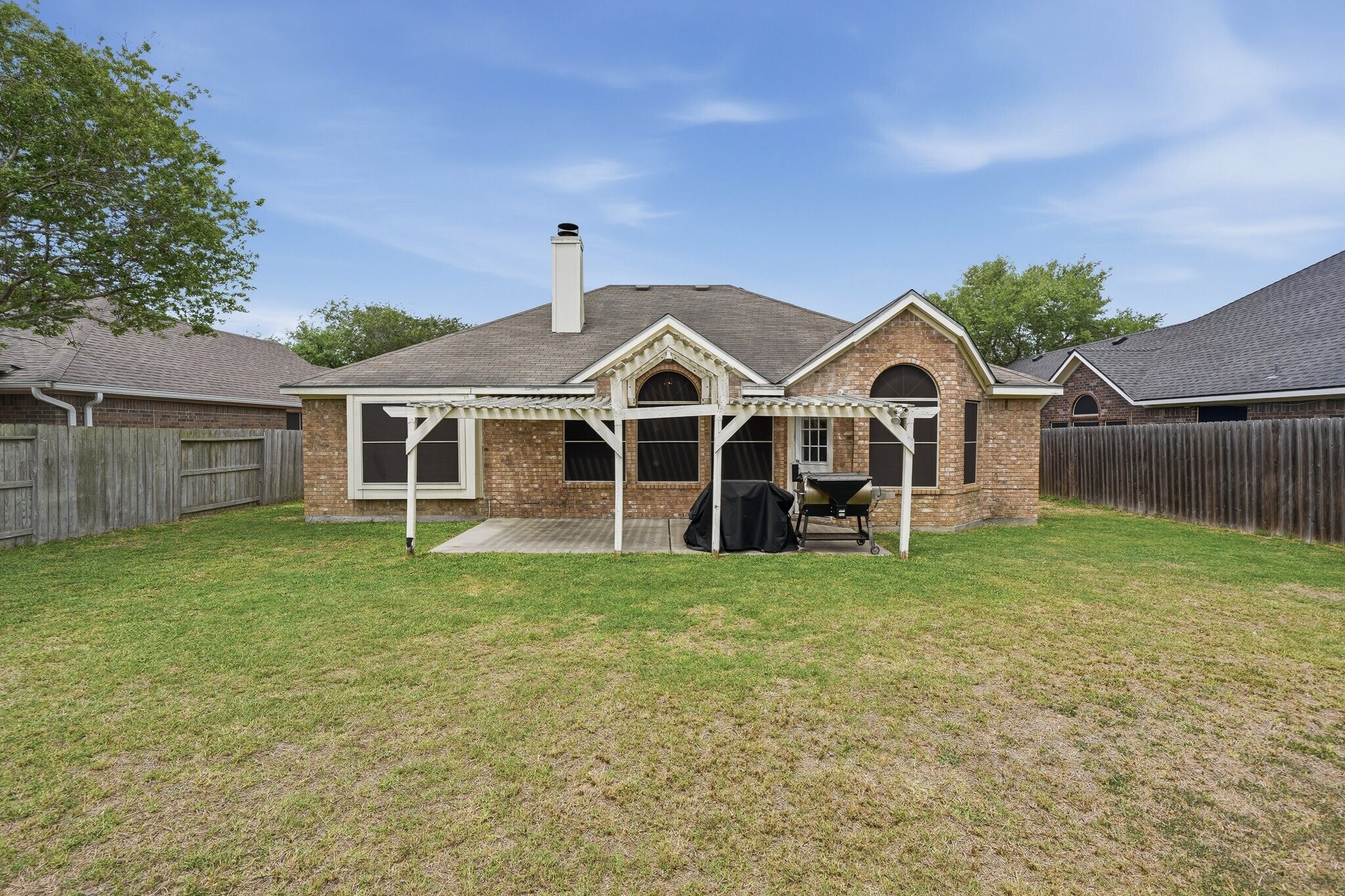 Building Photo - 7218 Gingerberry Dr