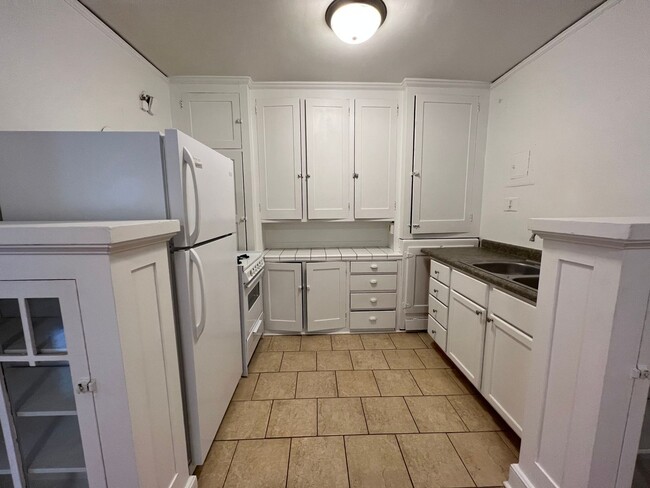 Interior Photo - Grand Heritage Apartments
