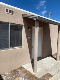 Building Photo - Majestic Ridge