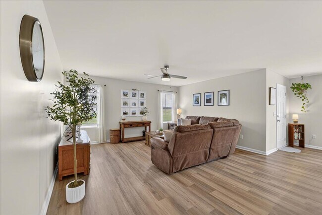 Building Photo - 147 Joya Brk Wy