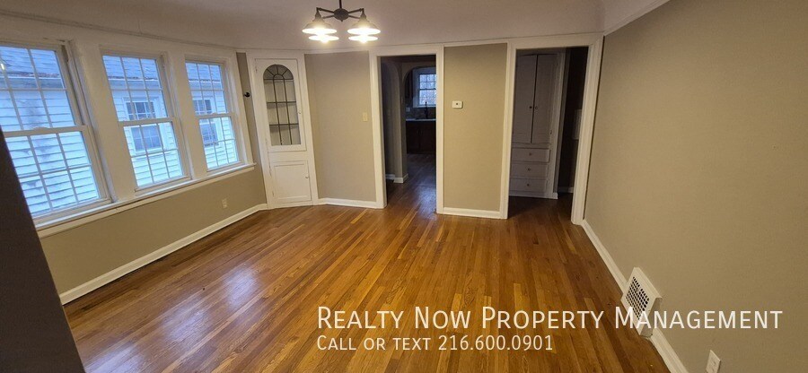 Building Photo - 3636 Glencairn Rd