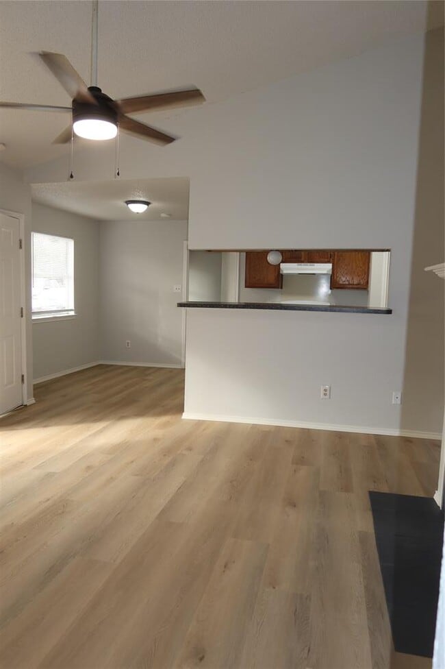 Building Photo - 2511 Bucks Run