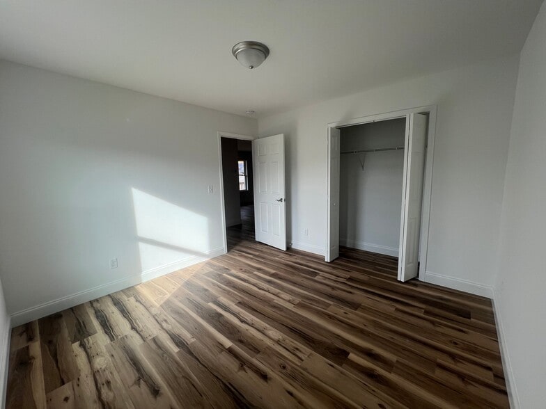 Building Photo - 180 Patriot Pl