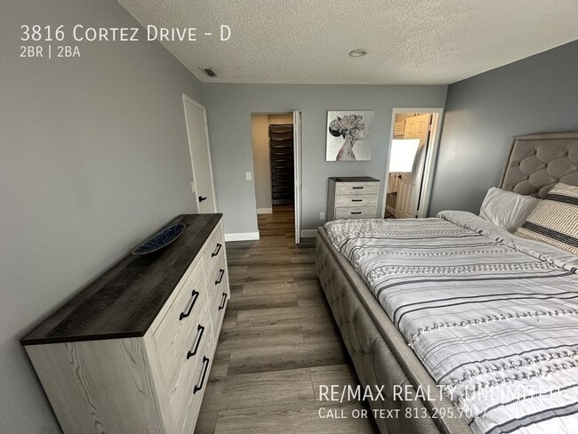 Building Photo - 3816 Cortez Dr