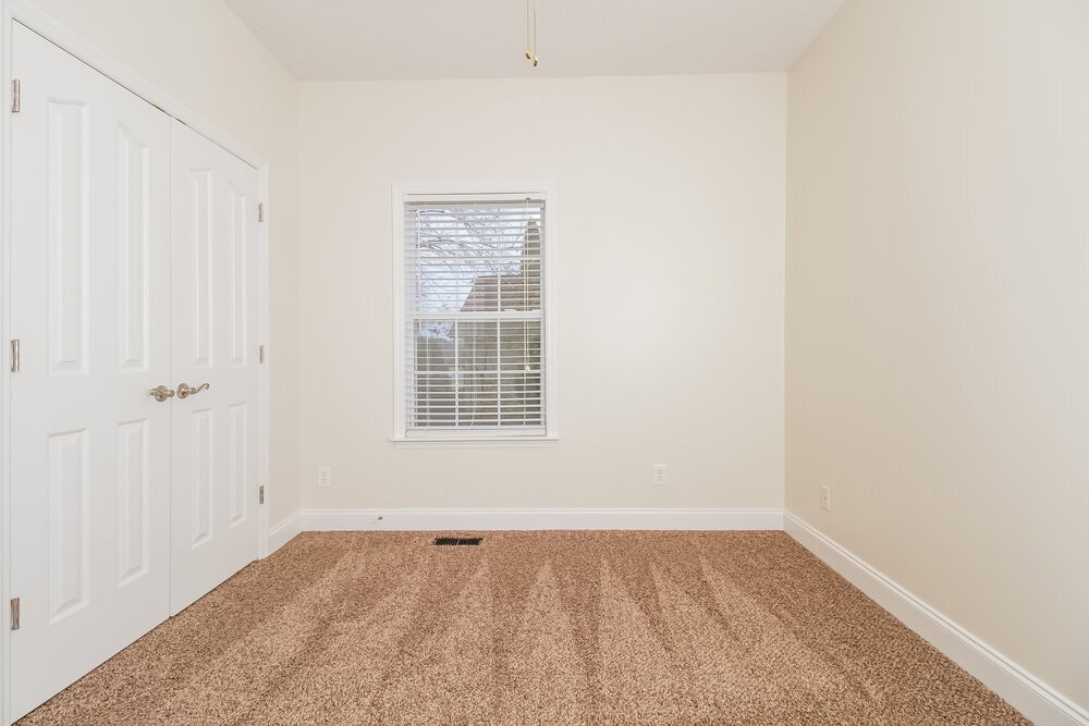 Building Photo - 3011 Overhill Ct