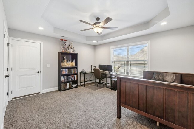Building Photo - 8325 Turnbull Dr